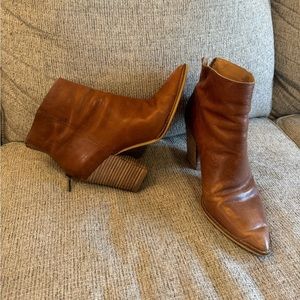 Lucky 🍀 Brand Gorgeous Pointed Boots